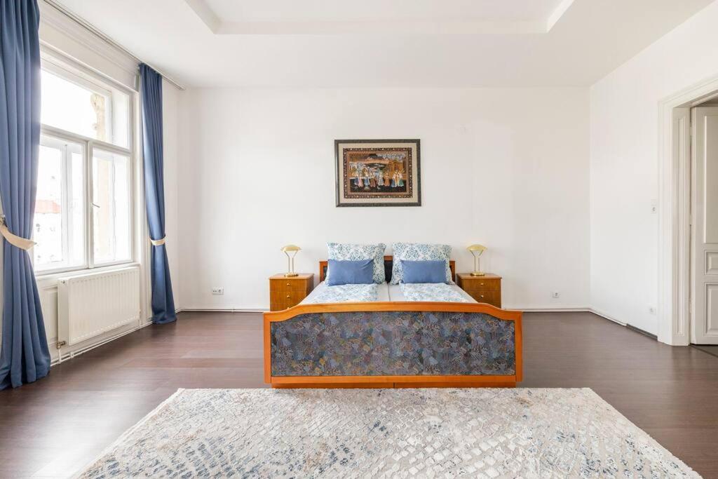 Charming Spacious Apartment Wien Exteriör bild