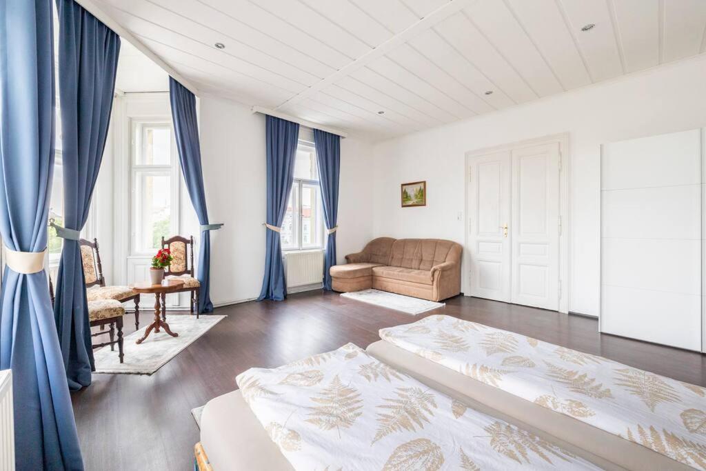 Charming Spacious Apartment Wien Exteriör bild
